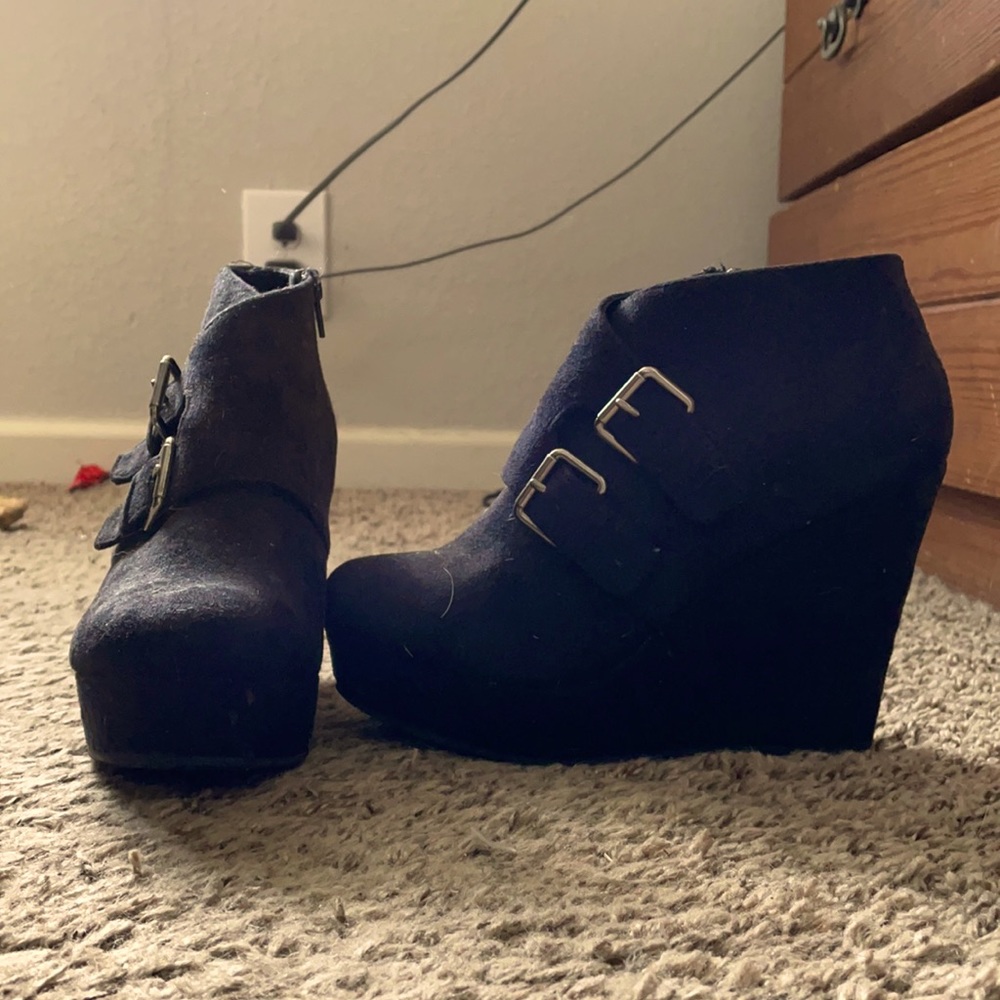 Ankle boots